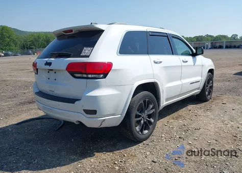 2018 Jeep Grand Cherokee Laredo E 4X4 from USA, damaged, VIN 1C4RJFAG9JC162874